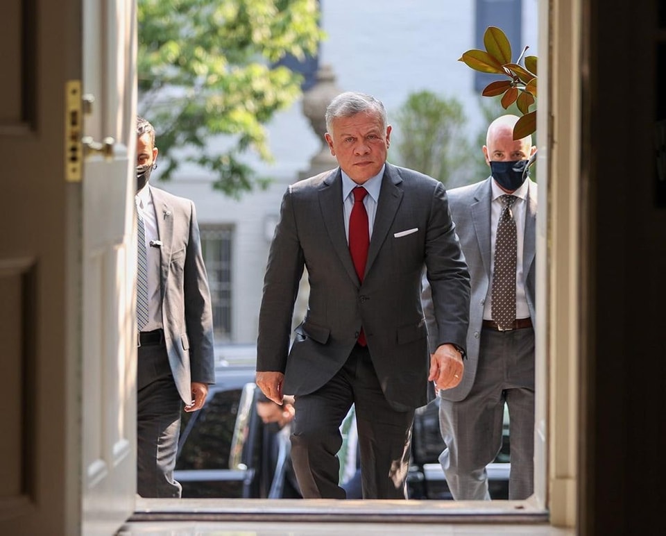 الملك عبدالله الثاني يلتقي مقدسيين بحضور