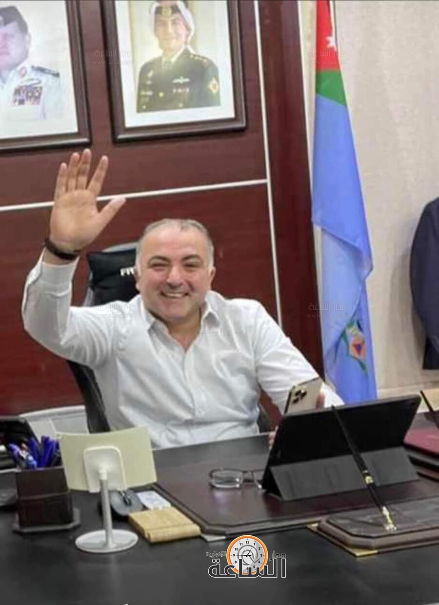 العقيد أمين وريكات يستلم إدارة المكتب