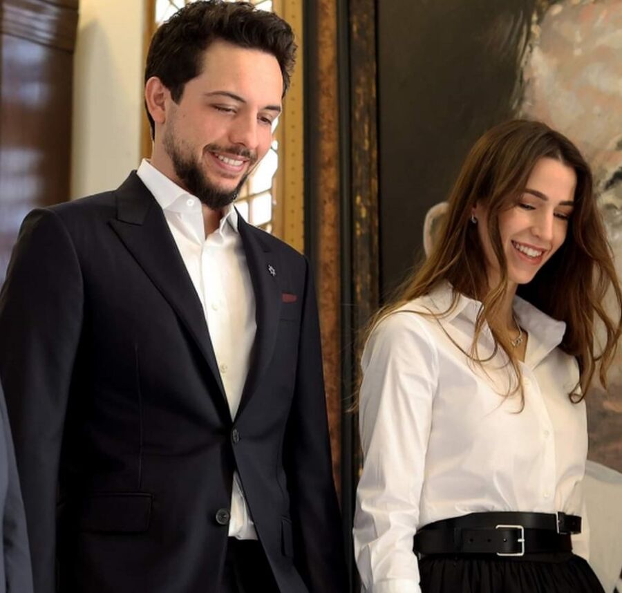 مراسم عقد قران الأمير الحسين.. يتوجه