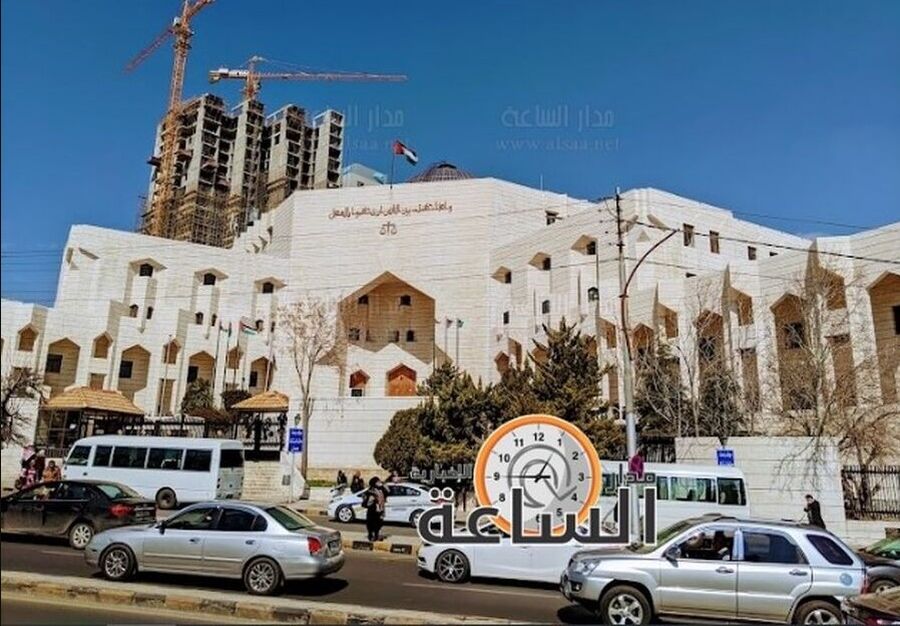 المحكوم له والمدّعي: بنوك وشركات.. المدّعى