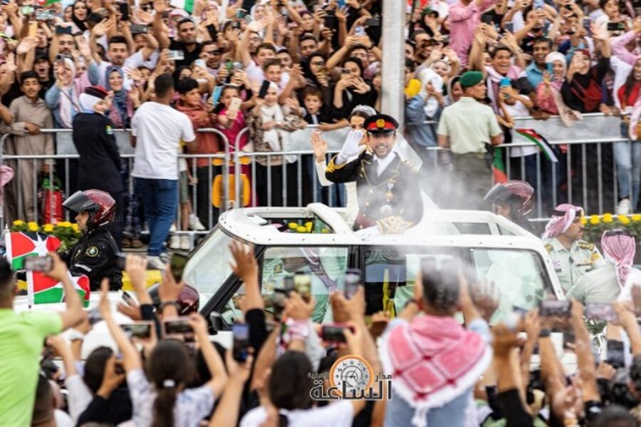 آلاف المواطنين يشاركون في احتفال زين