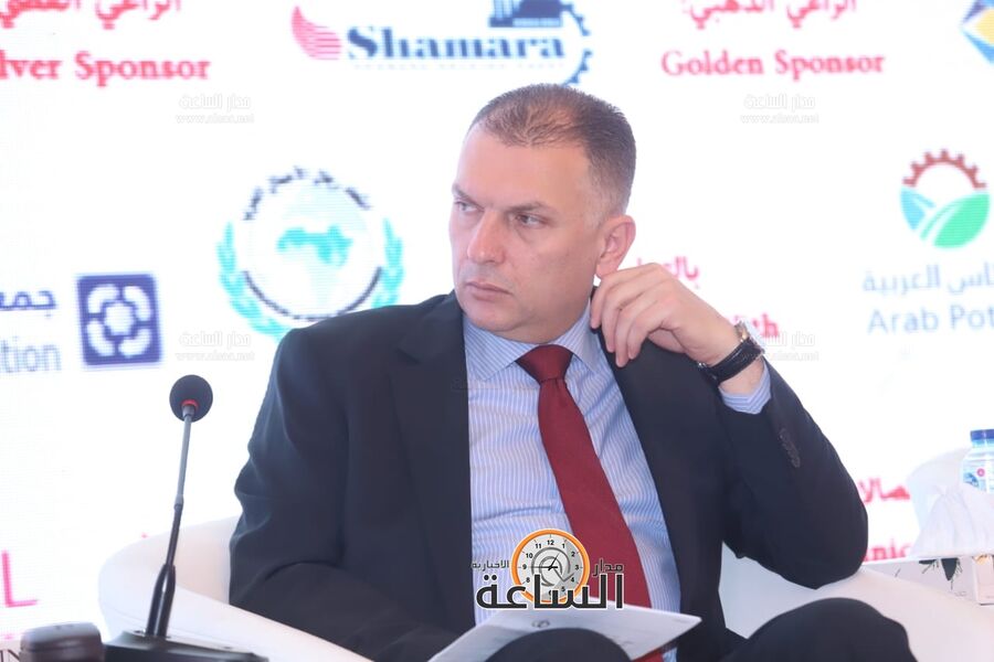 ماهر المحروق أمام منتدى المال والأعمال