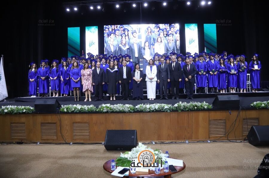 الأميرة سمية ترعى احتفال تخريج مدارس