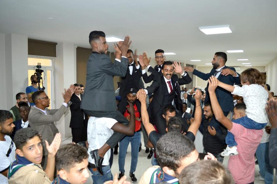 جمعية العفاف الخيرية تزف 20 عريسا