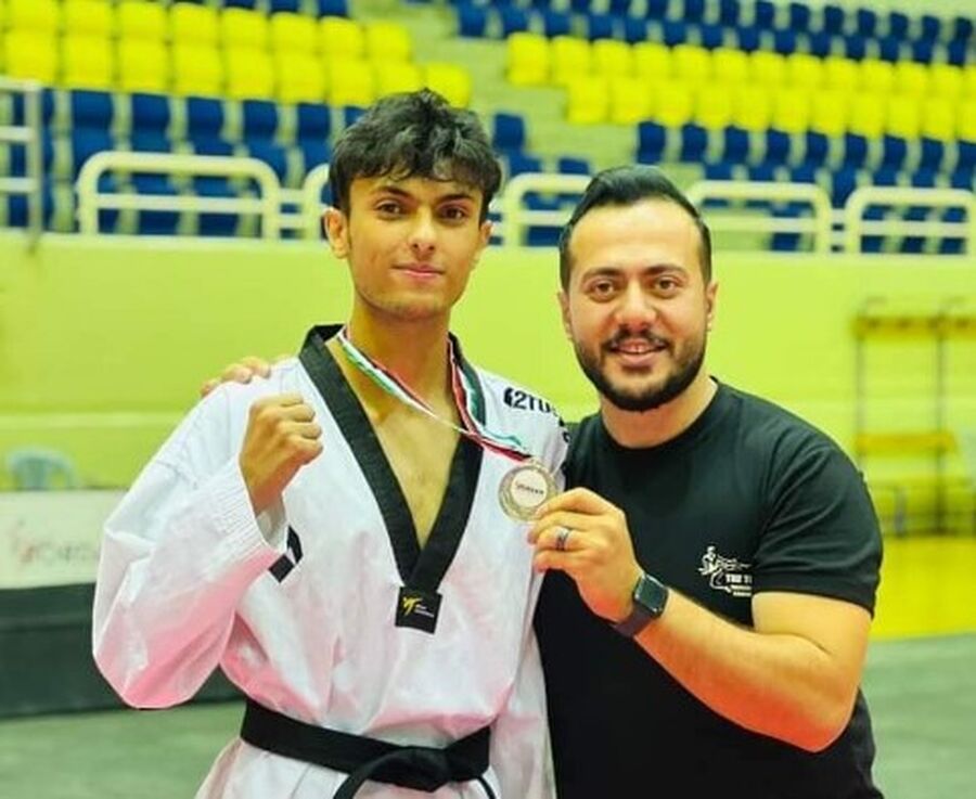 فضية تايكواندو لـ عز الدين رامي