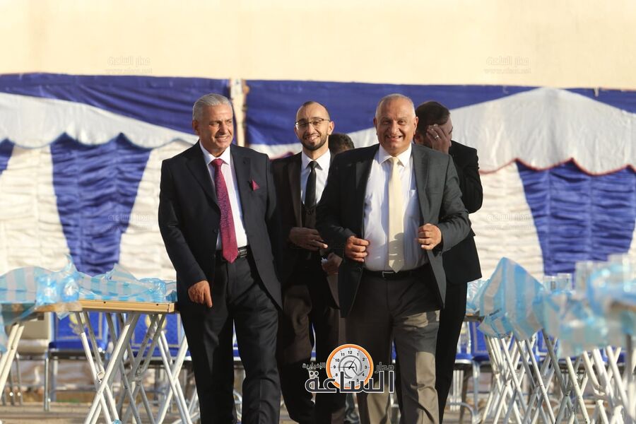 شخصيات والآلاف في عشاء الصمادي بتخرج