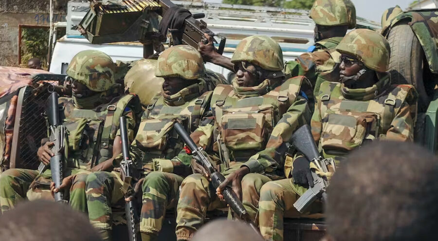 انقلاب في الغابون.. عسكريون يعلنون إلغاء