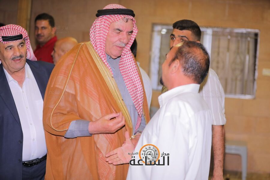 الحراحشة يولم لنواب وشخصيات (صور)