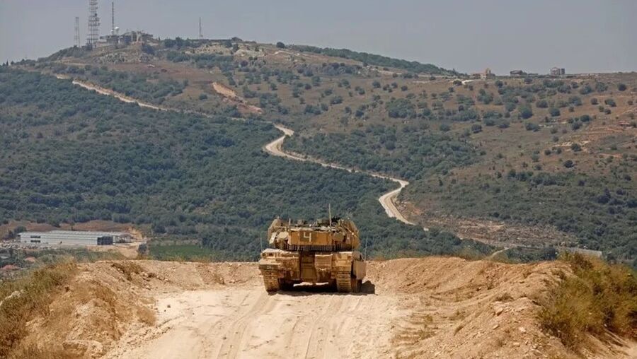 سرقة دبابة من معسكر تدريب لقوات