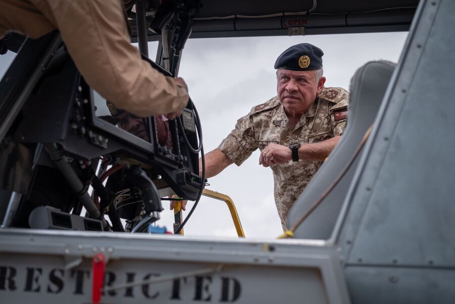 الملك يزور مجموعة سهل نصاب الجوية