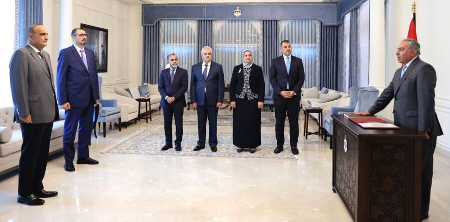 رئيس وأعضاء مجلس مفوّضي سلطة إقليم