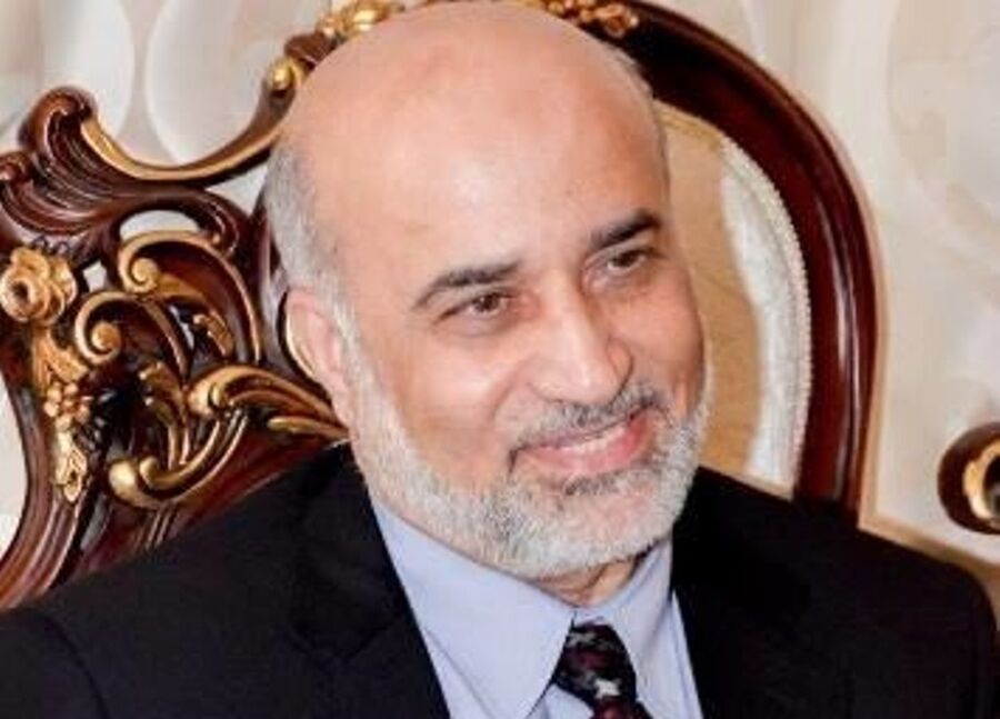 الوزير الاسبق بسام العموش: والله لأحمل