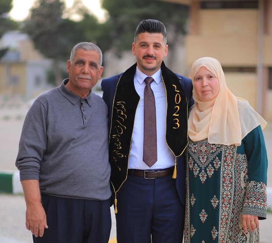 الدكتوراه لشرف الدين بني عامر (صور)