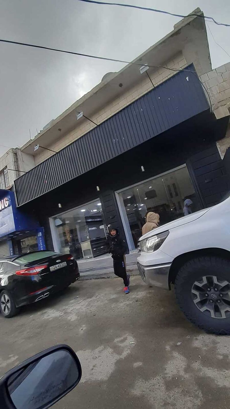 تغيير اسم مطعم 7 اكتوبر في