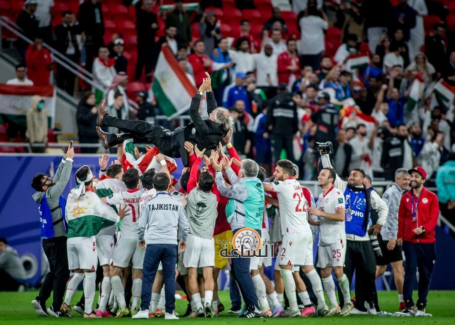 بتواجد عدسة مدار الساعة.. تاريخية يا