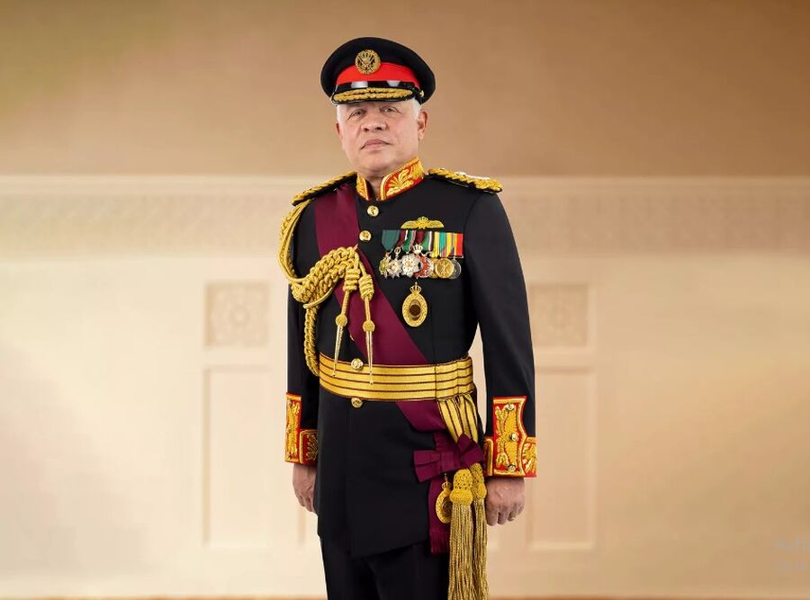 النائب الخلايلة مهنئا الملك: مناسبة تتقاطع