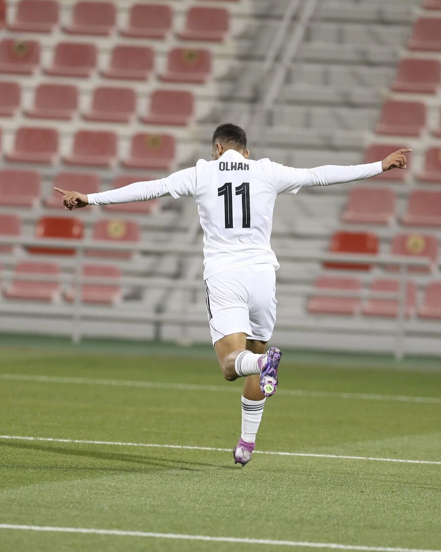 علوان يواصل تألقه مع فريقه الخور