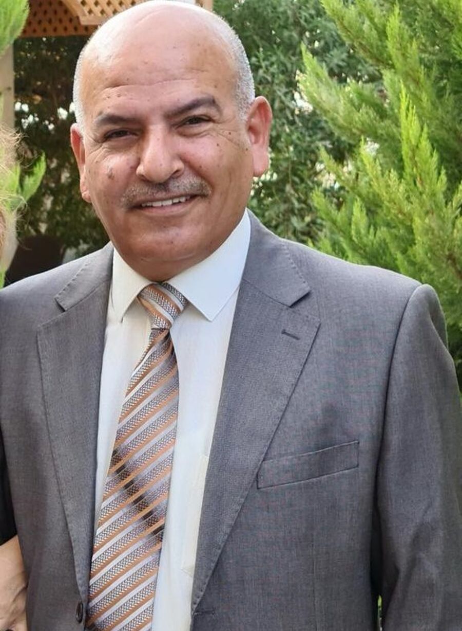 العمرو يكتب: في إحترام وتقدير كبار