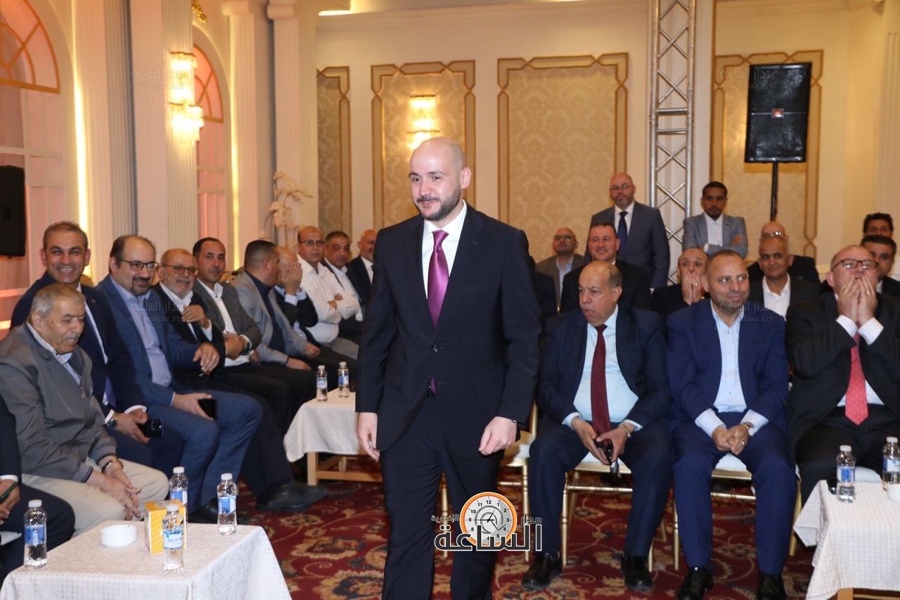 الخصيبي يهنئ محمد عبيدات بخطوبة زيد