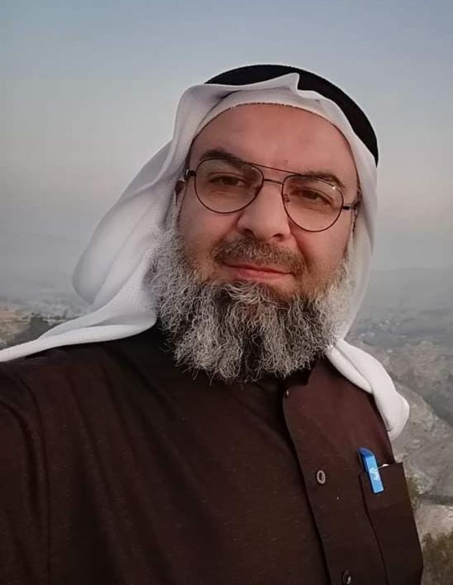 وفاة الاستاذ الأردني طارق البستنجي على