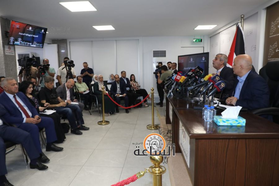 مؤتمر صحفي لوزيري الطاقة والاتصال الحكومي