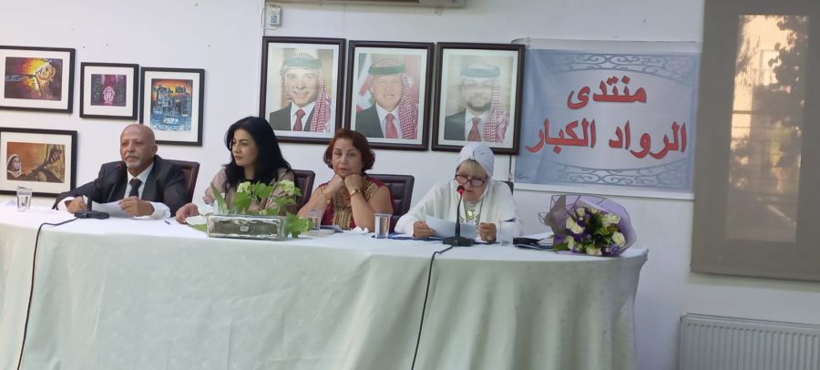 الروائية عبد الغني، تتحدث عن تجربتها