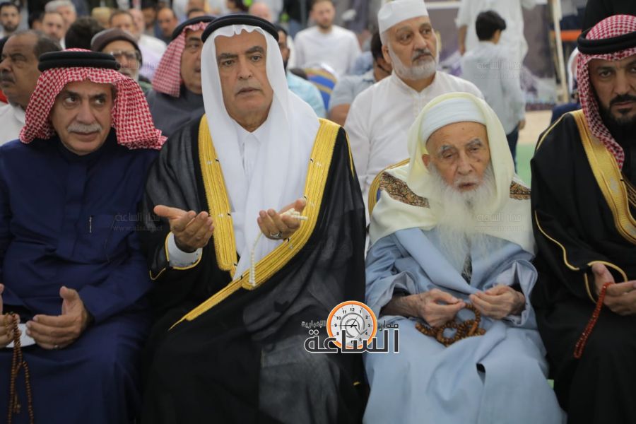 الآلاف في مهرجان بالحبيب محمد نقتدي