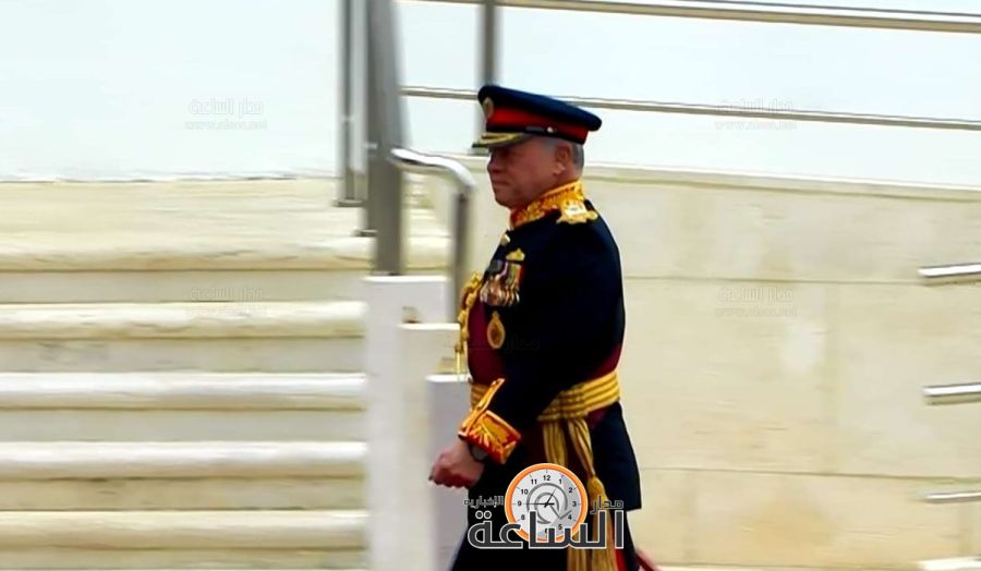 الملك في خطاب العرش: نحن دولة