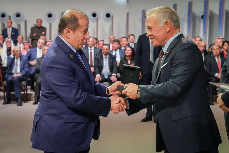 الحوت لبسام الهمشري: في حضرة الملك