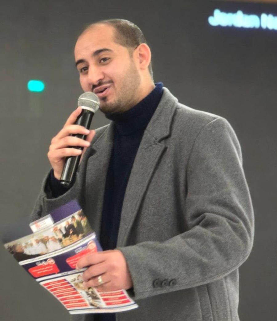 عواد يسلط الضوء على تجربة الأردن