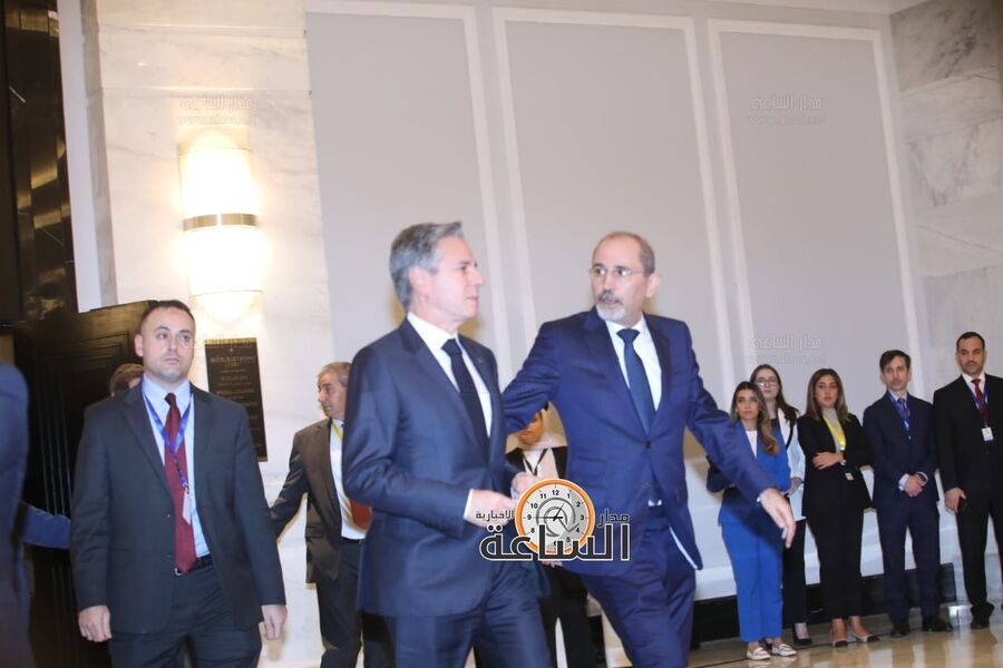 اتصال هاتفي بين الصفدي وبلينكن.. وهذا