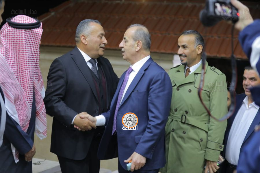 وزراء وأعيان ونواب ووجهاء ورجال اعمال