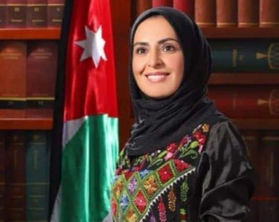 الصفدي يمنع النائب اروى الحجايا عن