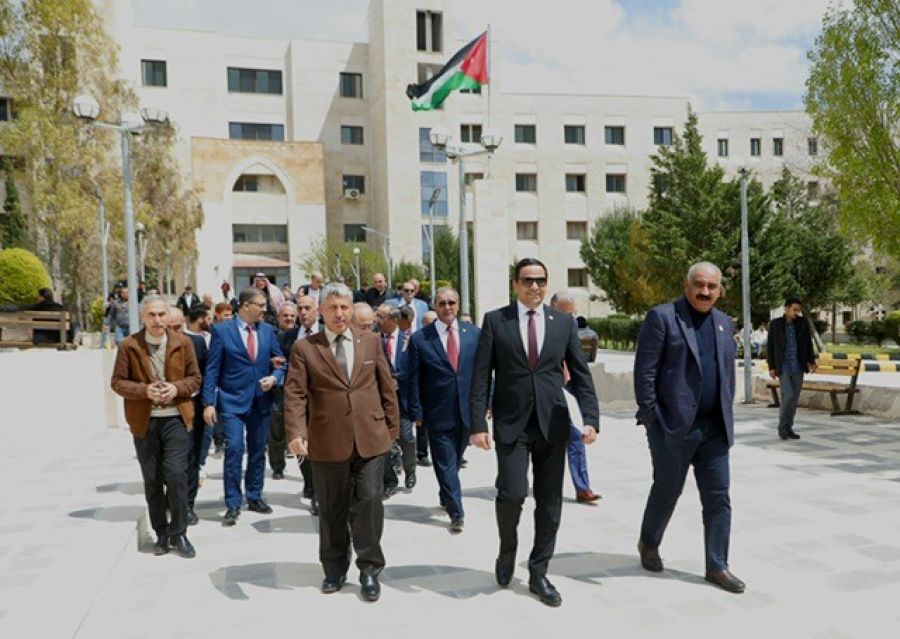 كتلة عزم النيابية تزور محافظة عجلون