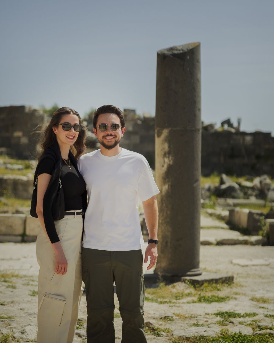 ولي العهد بعد زيارته لأم قيس