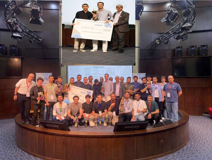 فريقان من جامعة البترا يحصدان مراكز