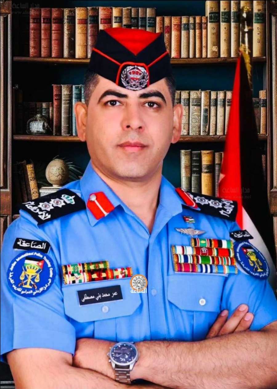 العقيد عمر عبدالكريم بني مصطفى.. مبارك