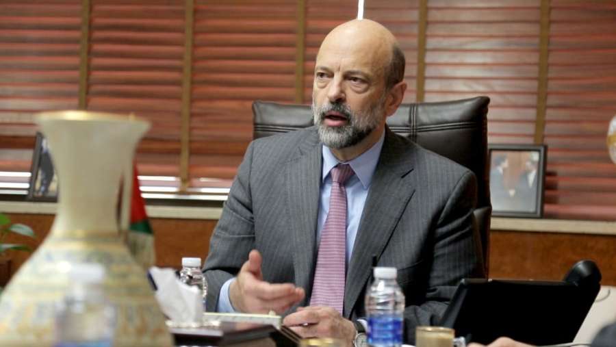 الرزاز ضيفا على منتدى ديوان آل