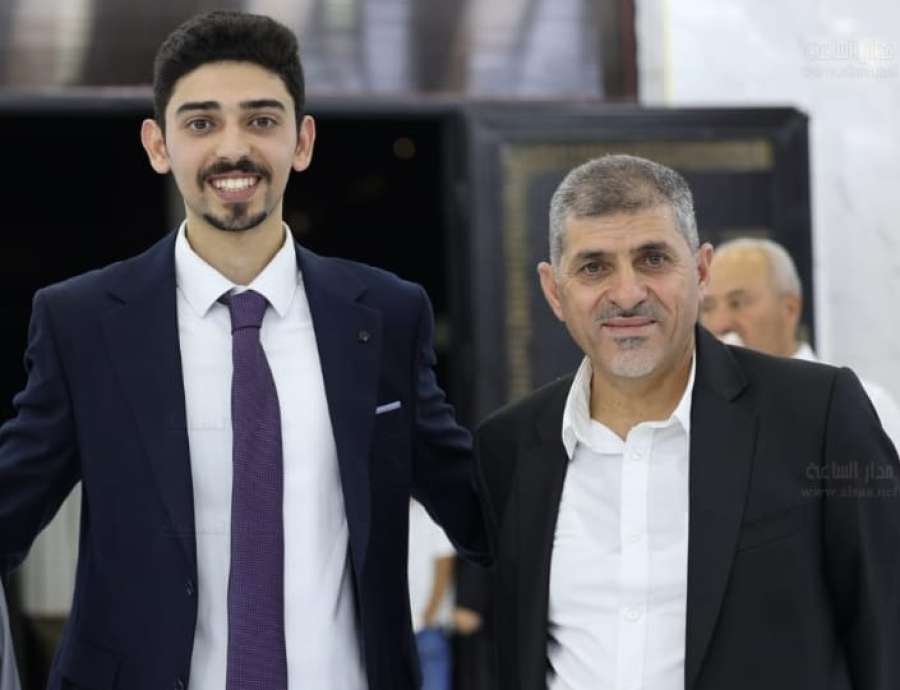 الحراحشة يقيم حفلا بتخرج نجله المهندس