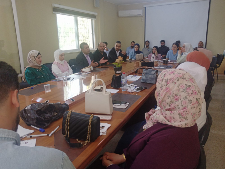 ثلاث جلسات تعريفية بجائزة الحسين بن