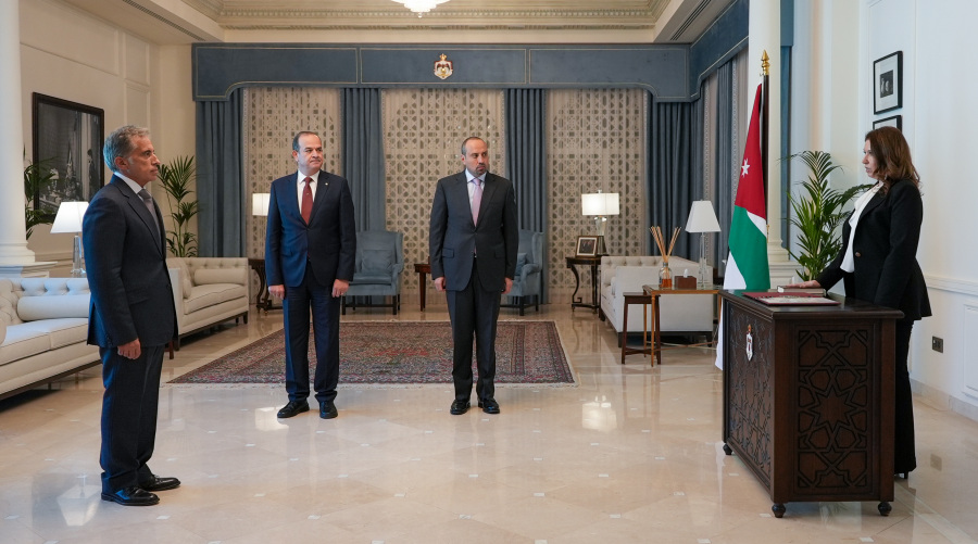 رئيس مجلس مفوضي هيئة تنظيم قطاع