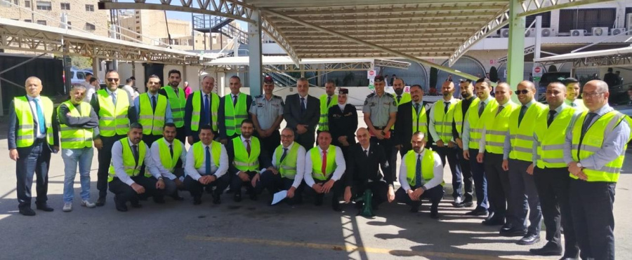 البنك العربي الإسلامي الدولي يجري تجربة