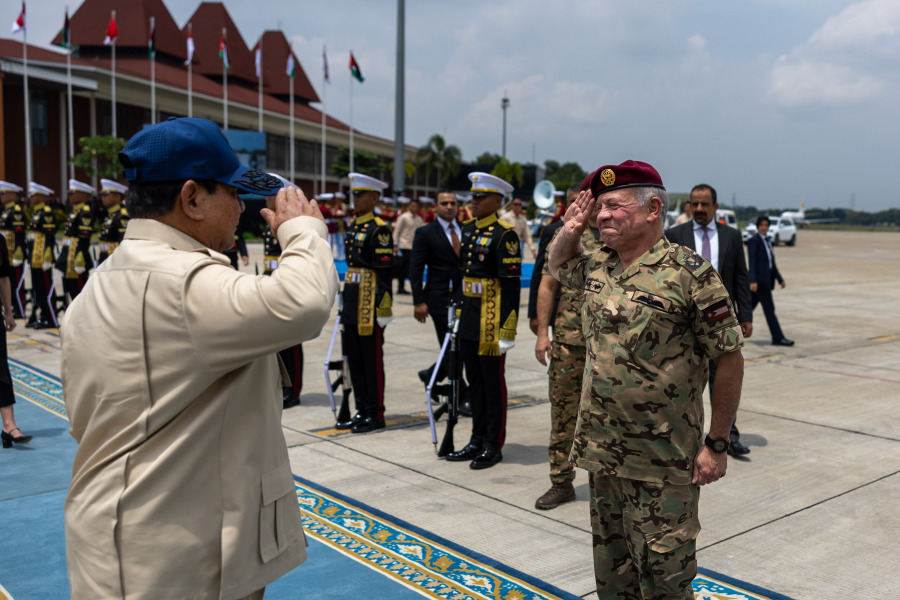 الملك والرئيس الإندونيسي يحضران في جاكرتا