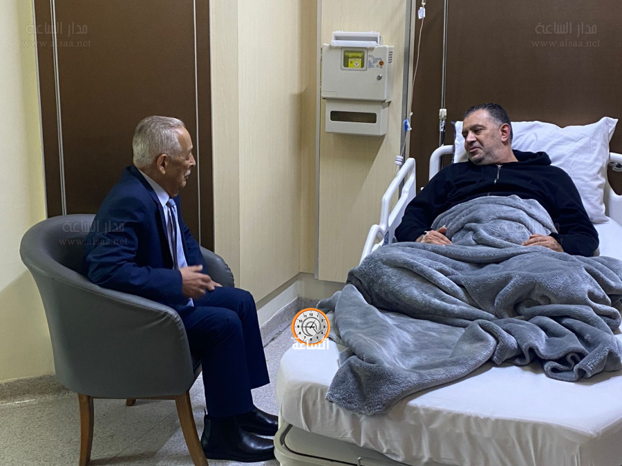 العيسوي ينقل تمنيات الملك وولي العهد