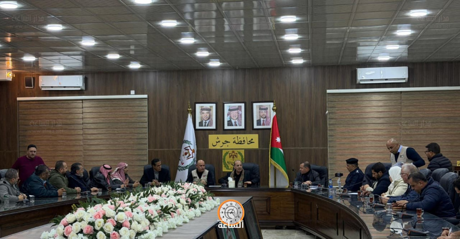 وزير الإدارة المحلية يتفقد جاهزية بلديات