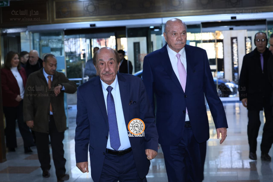 المشاقبة يشهر كتابه الأحزاب السياسية الأردنية