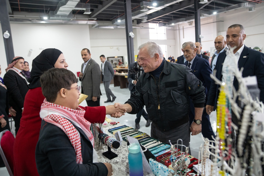 الملك يفتتح المعرض الدائم للمنتجات الزراعية