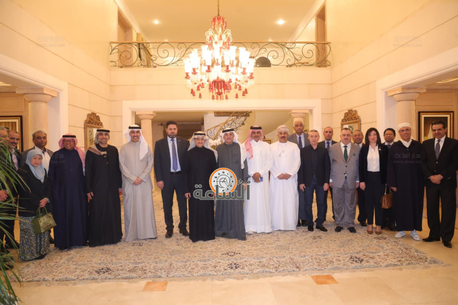 سفير البحرين يقيم مأدبة إفطار رمضانية