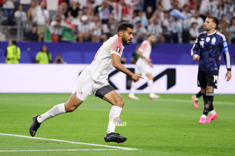 التعمري يهز شباك الأرجنتين بهدف.. الأردن