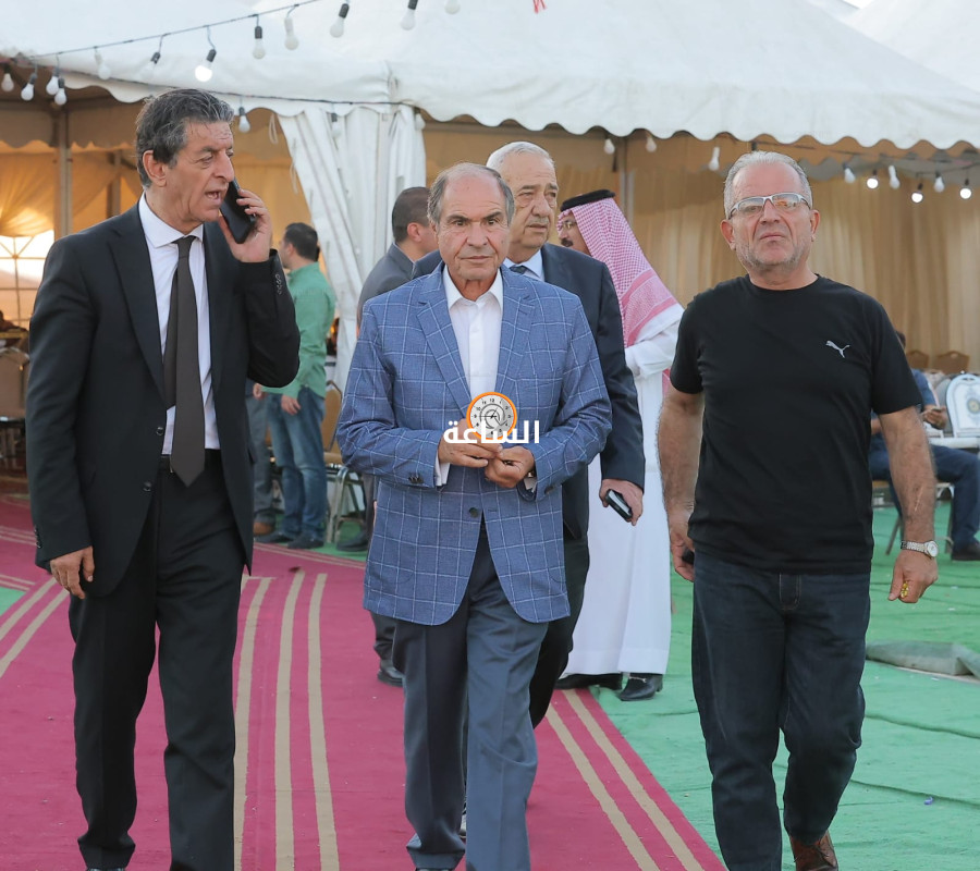 رؤساء وزارات ووزراء وأعيان ونواب يعزون